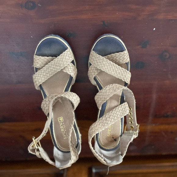 Sperry wedges - Picture 2 of 3